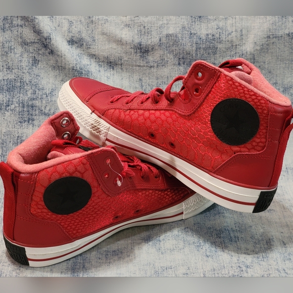Converse All Stars Mens 9 NEW Red Leather + Snake Skin Look High Top 148837C - Picture 4 of 16